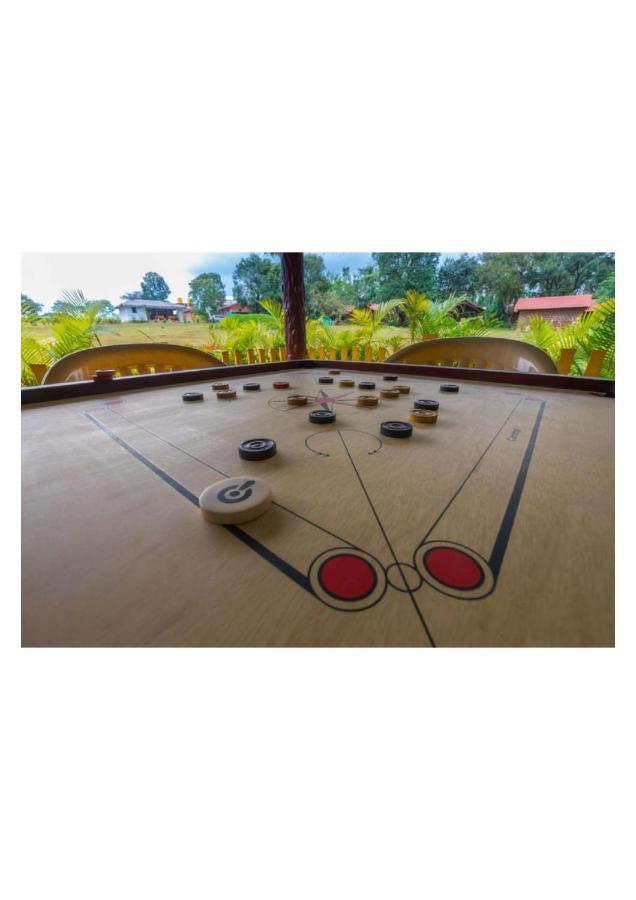 Hotel The Horse & Chariot Madikeri Exterior foto